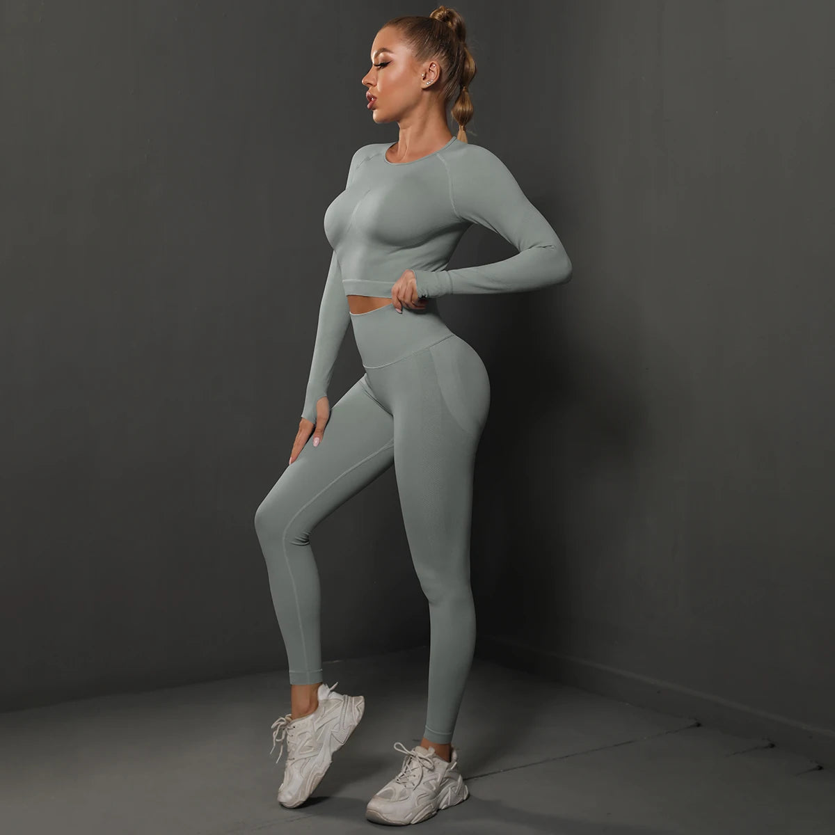 2-Piece Seamless Gym Set | High-Quality Spandex & Nylon, Quick-Dry, Slim Fit, O-Neck Collar