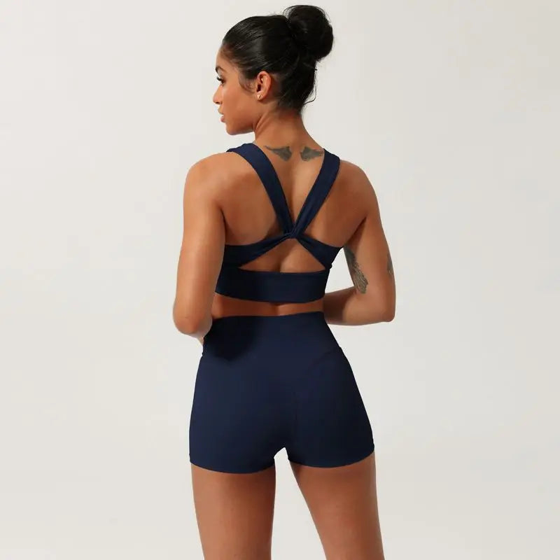 Breathable Yoga Outfit for Women | Nylon, Sleeveless, Quick-Dry, Chemical-Free, Comfortable Fit