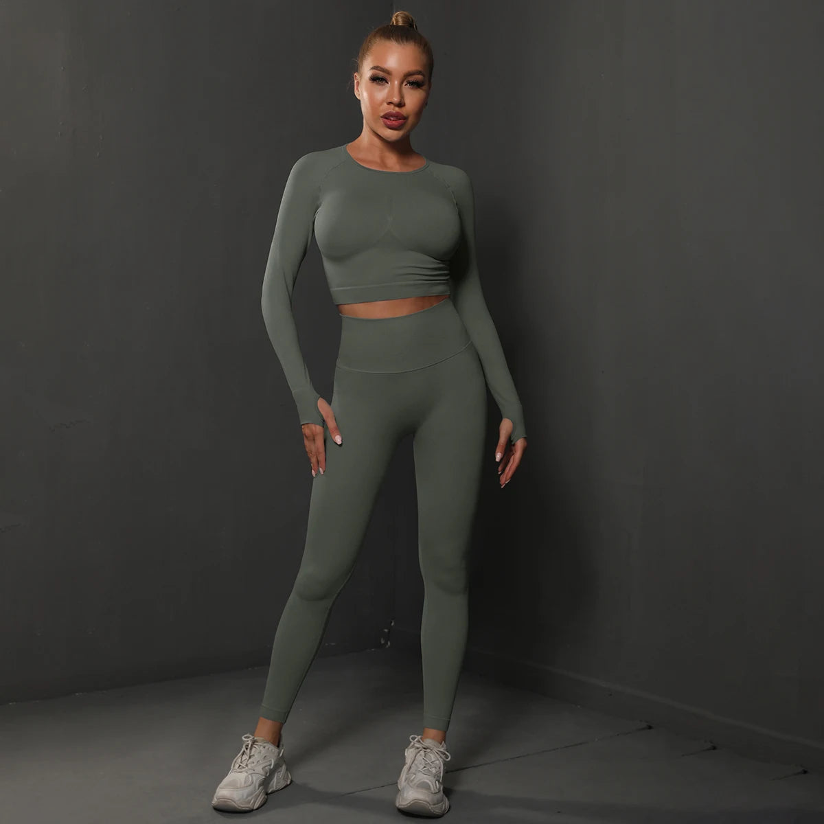 2-Piece Seamless Gym Set | High-Quality Spandex & Nylon, Quick-Dry, Slim Fit, O-Neck Collar